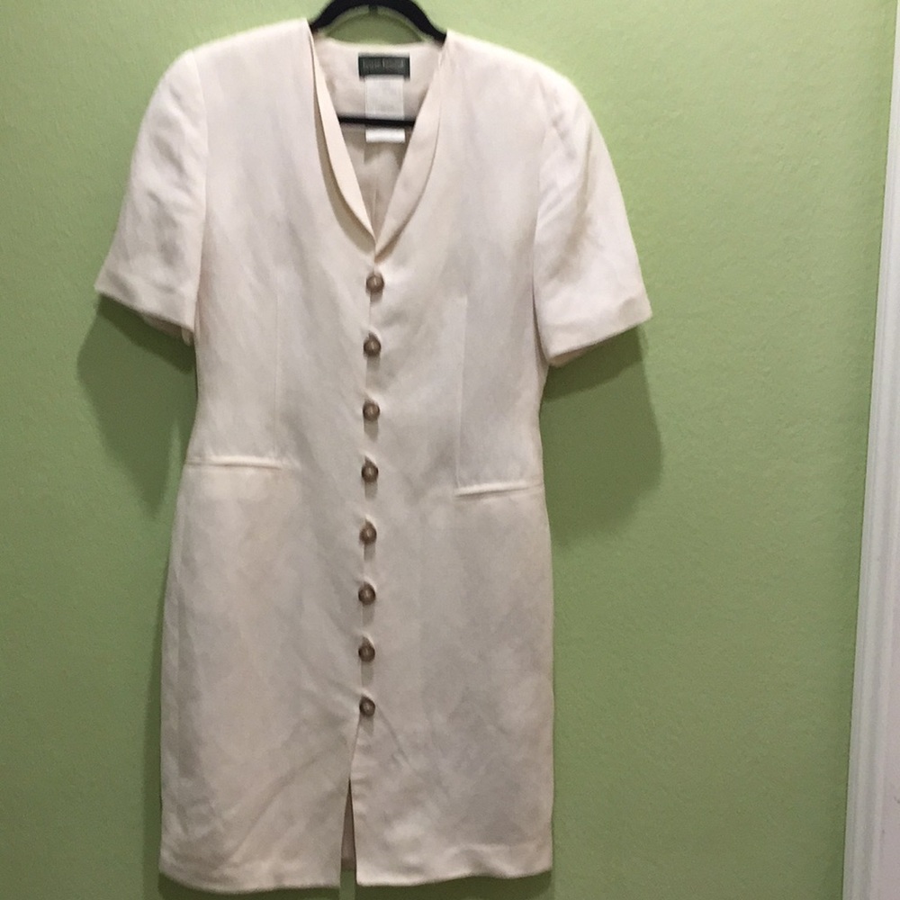 Harve Bernard Vintage Linen Classic Buttoned Dress